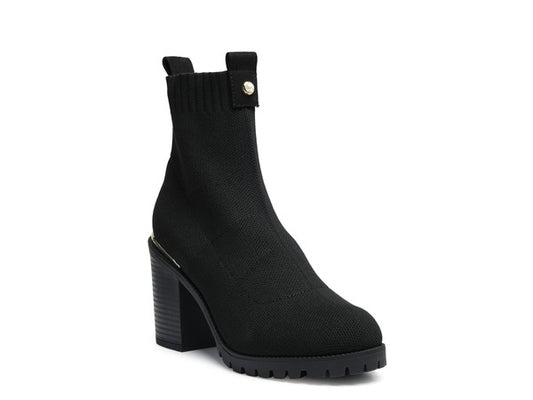 Medusa Knitted Block Heeled Ankle Boot In Black