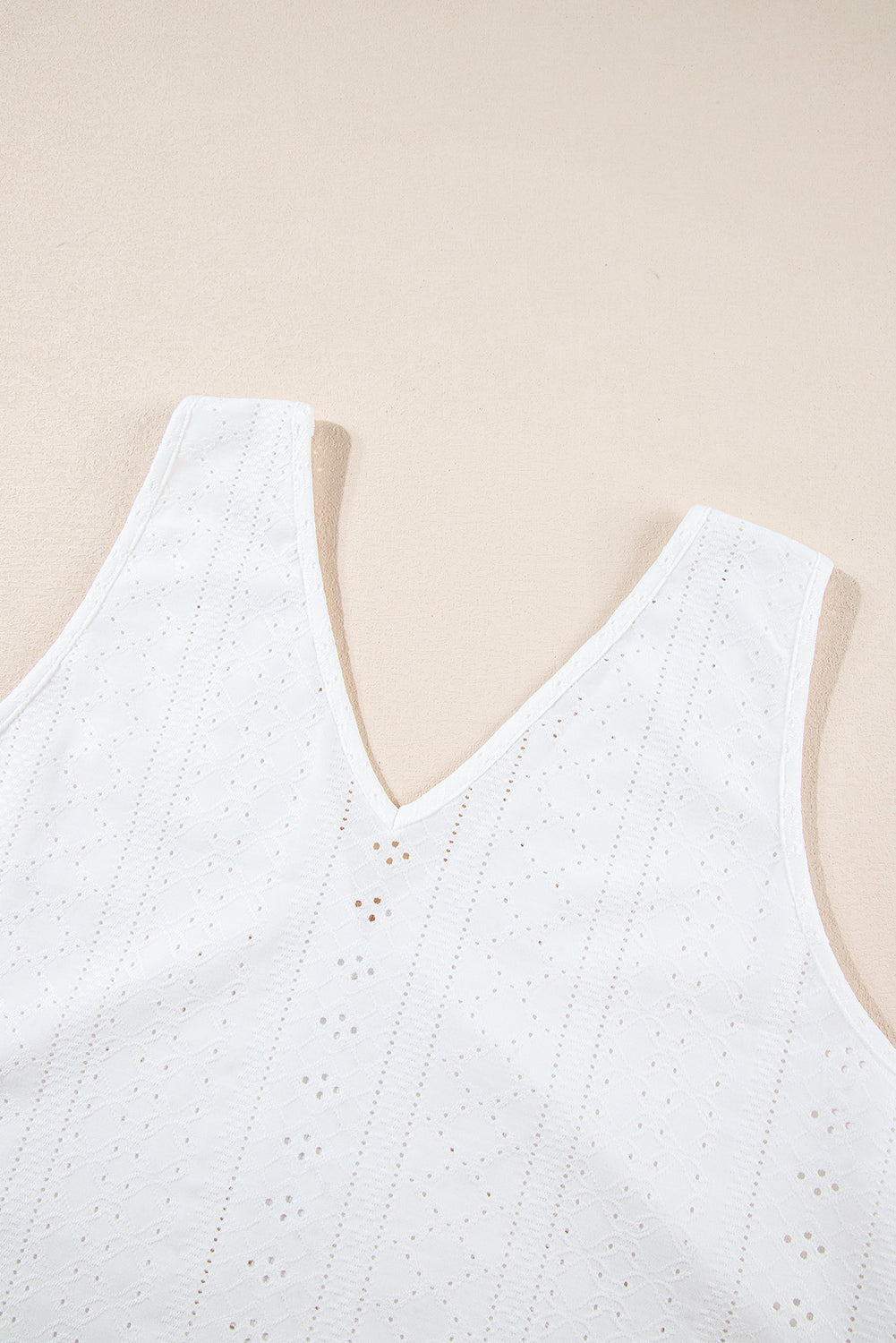 White Plus Size Guipure V Neck Eyelet Lace Tank Top