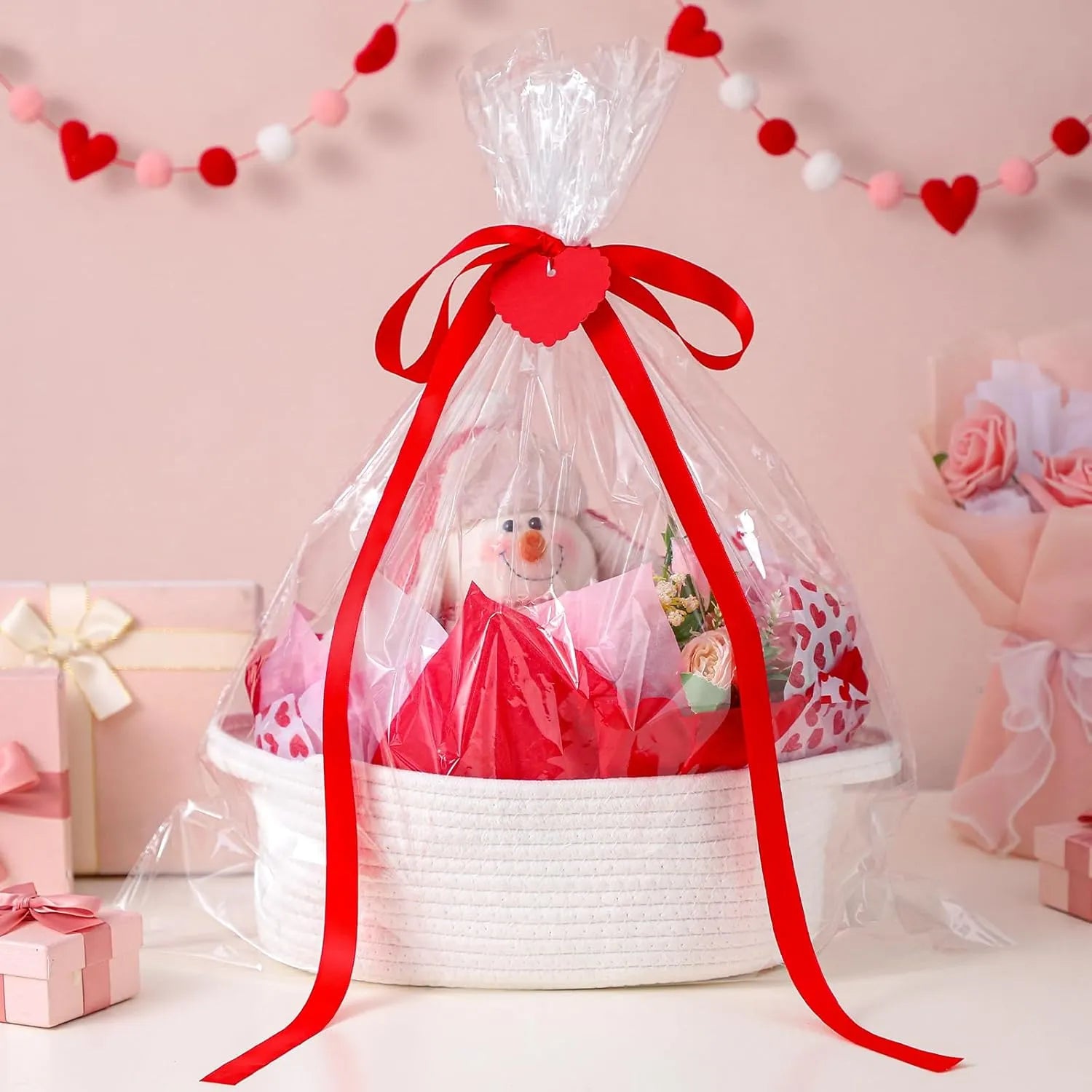 Personalized Romantic Gift Baskets for Couples – A Thoughtful Valentine’s Day Surprise - UE Fashion