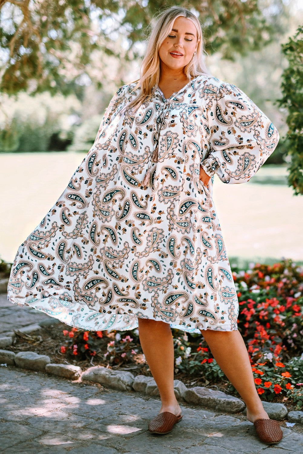 White Forgotten Paradise Paisley Dress Curves