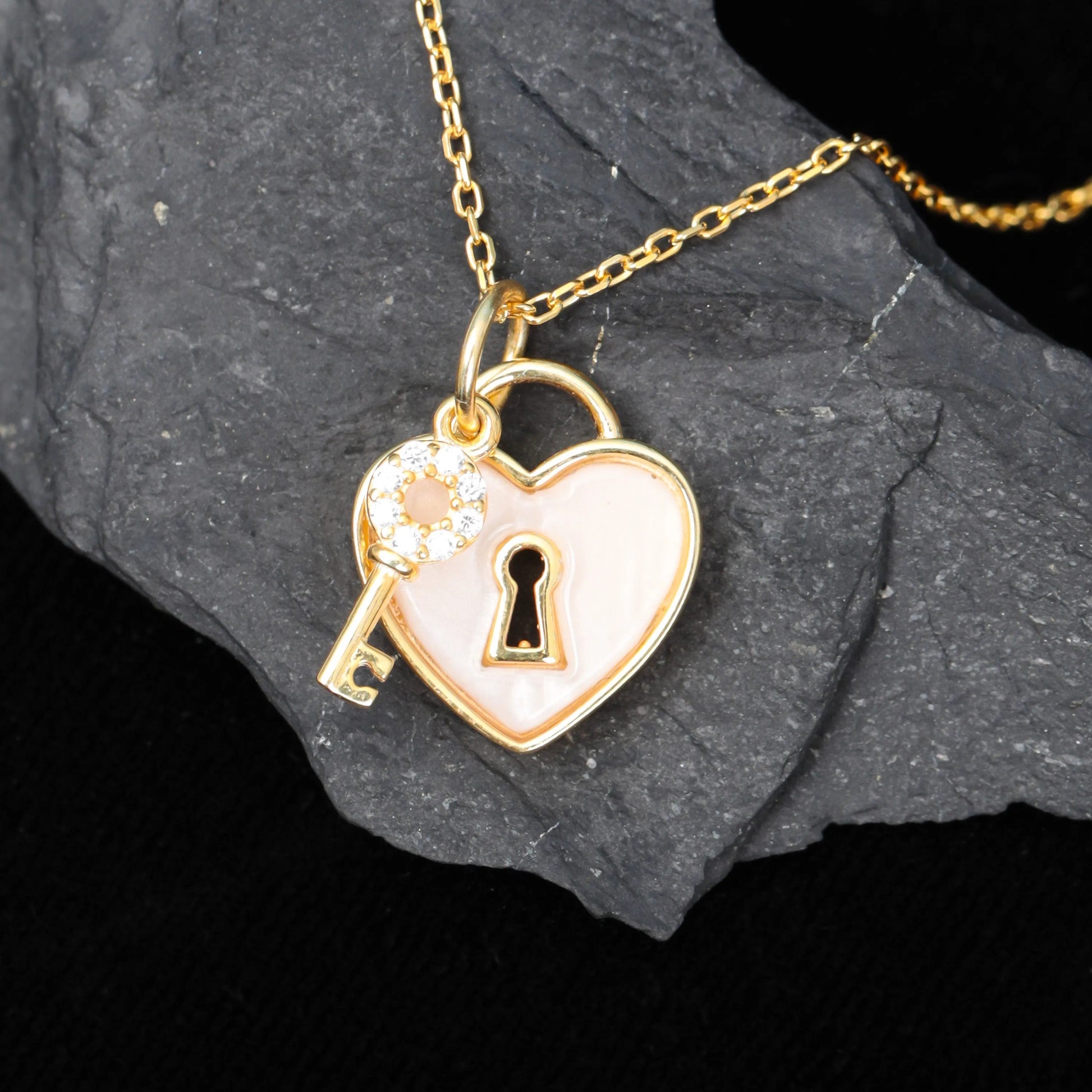 Heart Lock and Key Mother of Pearl Necklace Valentines Gift Heart Lock Pendant Key Pendant Dainty Necklace Mother Day Gift - UE Fashion